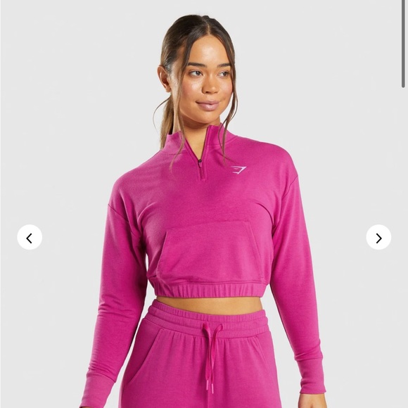 Gymshark// Training Pippa Pullover - Picture 1 of 5